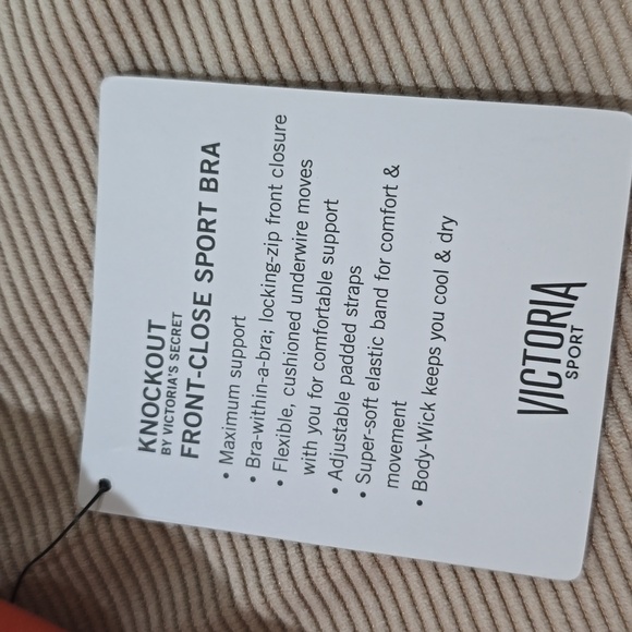 NWT-Victoria Sport Set - Picture 4 of 10